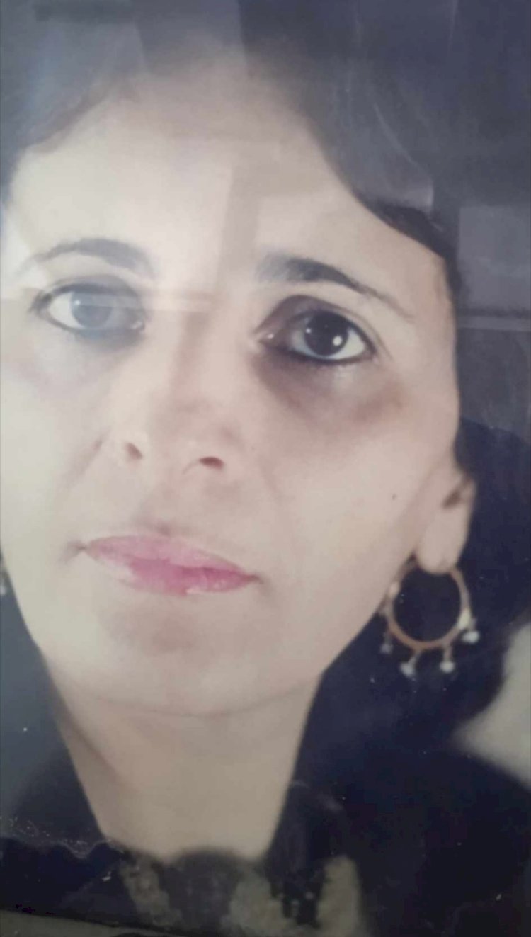 مشاعر قطة -  هادية الصامت / تونس