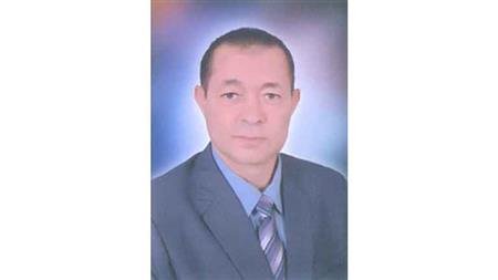 د. سيد عبدالعظيم قائمًا بأعمال عميد كلية التربية جامعة المنيا