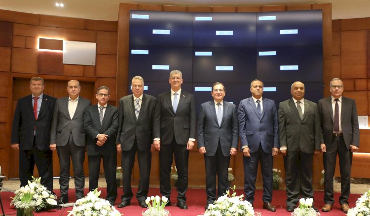 الملا:نتائج بتروجت محليا واقليميا وعالميا مصدر فخر لقطاع البترول