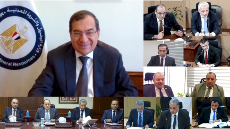 الملا:الفرصة مهيأة لضخ المزيد من الاستثمارات في البحث والتنقيب عن البترول