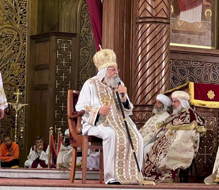 الشعب الجمهوري  يهنيءالأنبا بضابا أسقف نجع حمادي وتوابعها الجديد