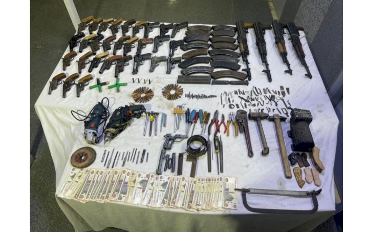ضبط ورشة لتصنيع وبيع الاسلحة باسيوط