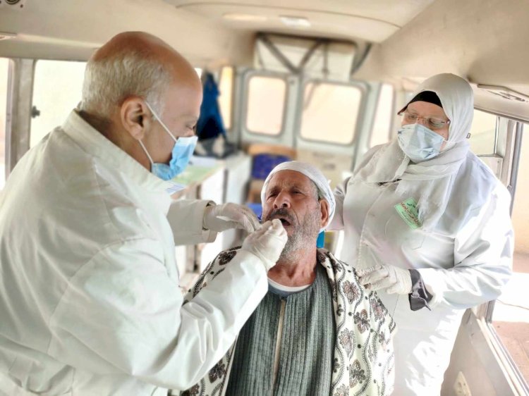 صحة المنيا تنظم 7 قوافل لتقديم الخدمات الطبية المجانية بالقرى الأكثر احتياجاً خلال مارس الماضى ضمن حياة كريمة