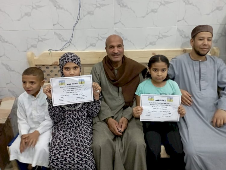 تكريم ١١٠ من حفظة القرآن الكريم بقرية الحرزات في قنا