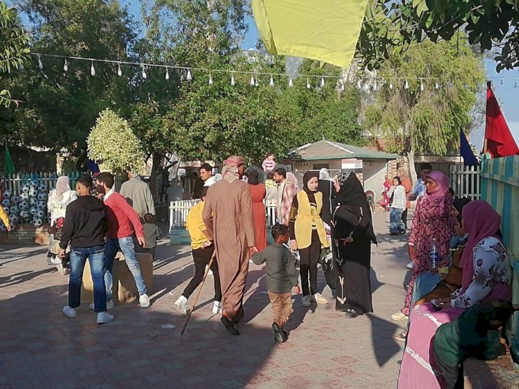 "٣٦"ألف زائر لحدائق الحيوان في المحافظات في اول أيام العيد