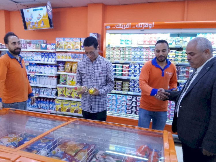 تموين المنيا يضبط 124 مخالفة متنوعة فى حملات على المخابز البلدية والأسواق