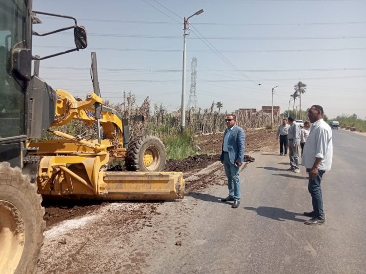 محافظ المنيا يشدد على تكثيف حملات النظافة بشوارع وميادين مراكز المحافظة