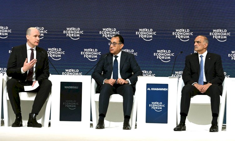 مدبولي من الرياض :ما يحدث فى غزة يخالف كل ما تعلمناه وسمعناه من الغرب عن حقوق الإنسان