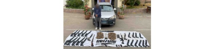 ضبط تاجر الاسلحة الالية بالجيزة