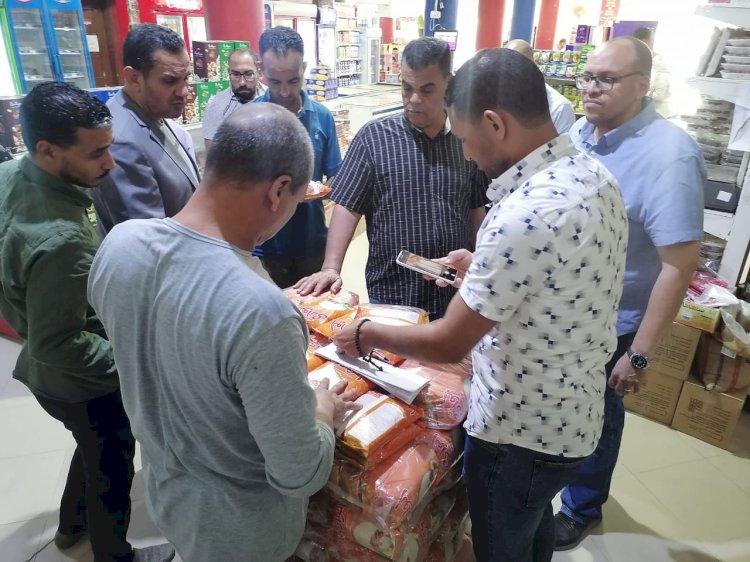 محافظ المنيا يتابع استمرار الحملات التفتيشية على الأسواق والمخابز بمراكز المحافظة