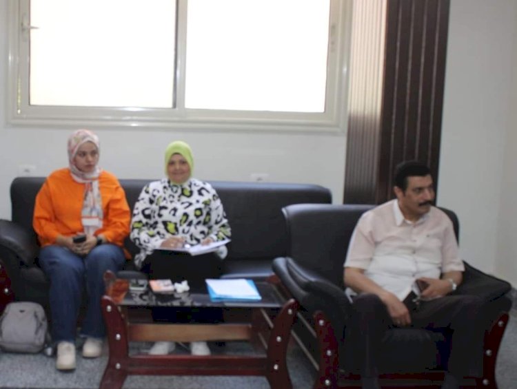 تعليم المنيا يراجع تراخيص ولوائح المدارس الخاصة