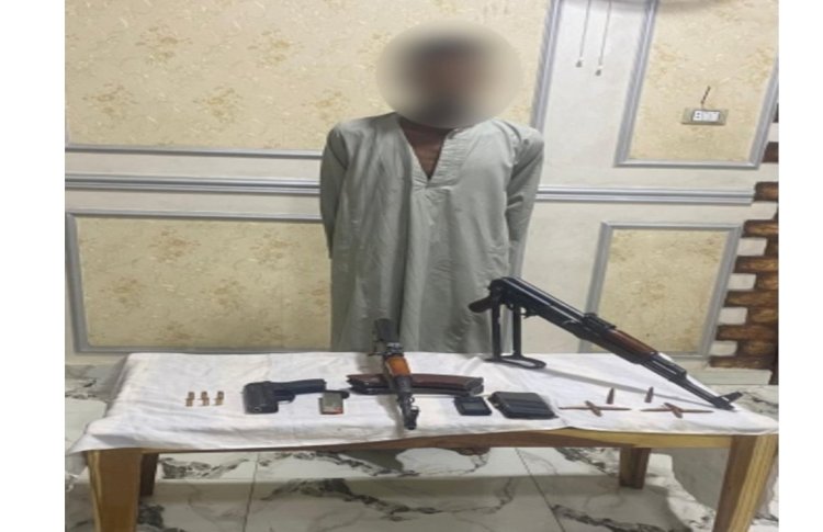 "العاطل"ضحك علي" العامل وابنه"  قتلهما واستولي علي الالي وهرب بقنا