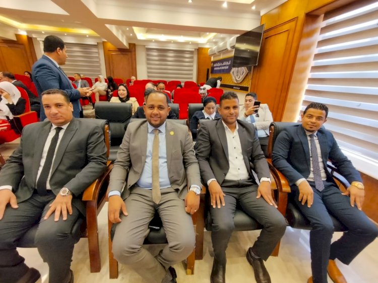 وزير الشباب يشهد فعاليات الدورة التدريبية في مجال مكافحة الفساد لأعضاء نموذج محاكاة مجلس الشيوخ