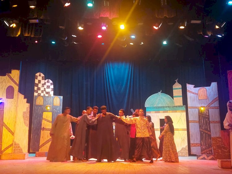 انطلاق الموسم المسرحي لاقليم جنوب الصعيد الثقافي على مسرح قنا