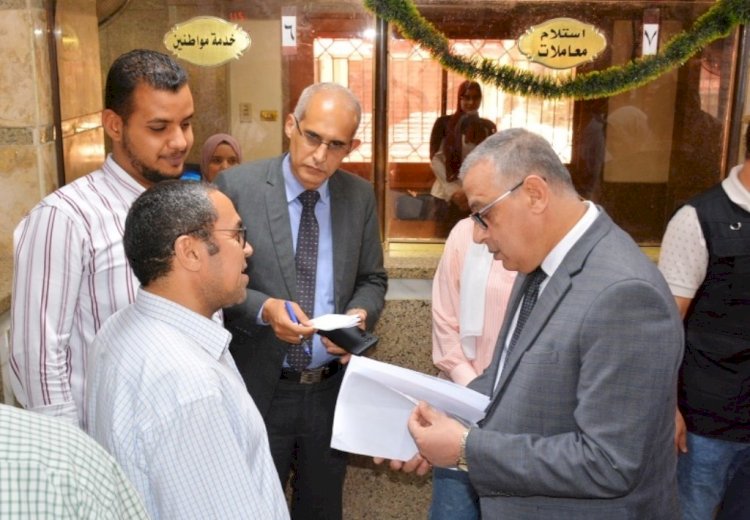 "الفقي"تلقي "٨" الاف طلب تصالح علي مخالفات البناء بسوهاج