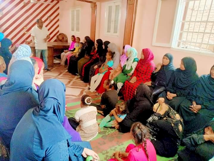 "شارك فى الخطة" حملة توعية بيئية بقنا 