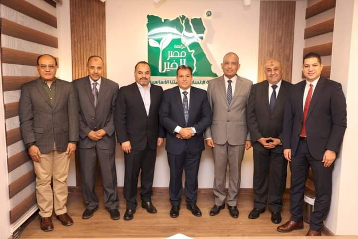 رئيس جامعة جنوب الوادي  يلتقى الرئيس التنفيذي لمؤسسة مصر الخير لبحث سبل التعاون المشترك