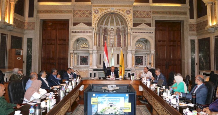 بحوث الصحراء ينظم دائرة مستديرة لتحلية المياه من اجل الزراعة