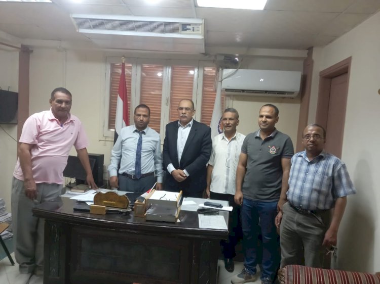 قاصد يبحث مع عضو مجلس النواب عبدالفتاح الشحات اهم القضايا التعليمية بابوتشت