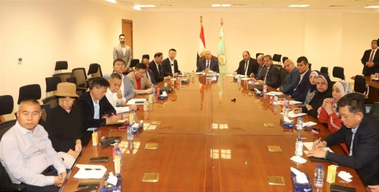 تعاون مصري صيني في انتاج الدواجن والاعلاف والامصال واللقاحات