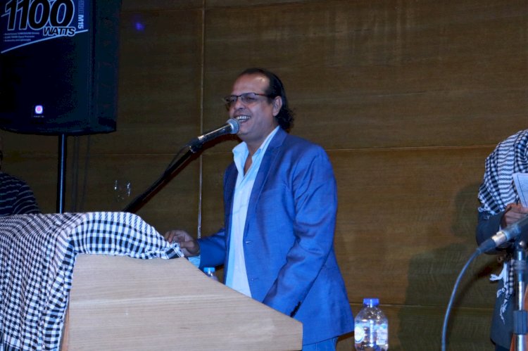 سعد قليعى ونبيل بقطر ولقاء بعد 30 عاما في احتفالية (أرض الأقصى)