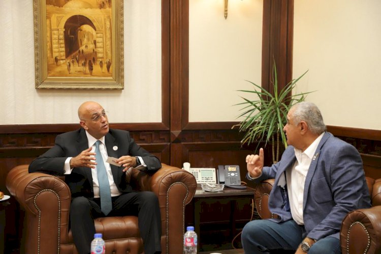 توقيع مذكرة تفاهم بين تنمية المشروعات واتحاد نوادي روتاري