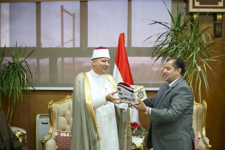 رئيس جامعة جنوب الوادي يستقبل وكيل وزارة الاوقاف بقنا