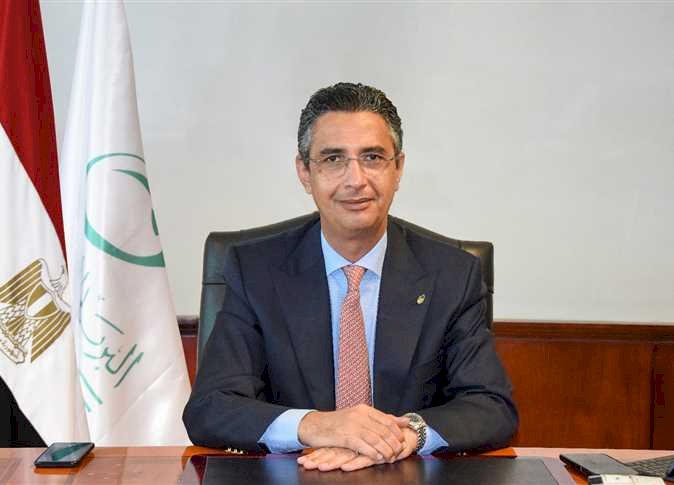 السيرة الذاتية لوزير التموين شريف فاروق