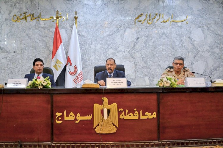 "سراج"يبحث الموقف التنفيذي ل"حياةكريمة"لتطوير الريف المصري