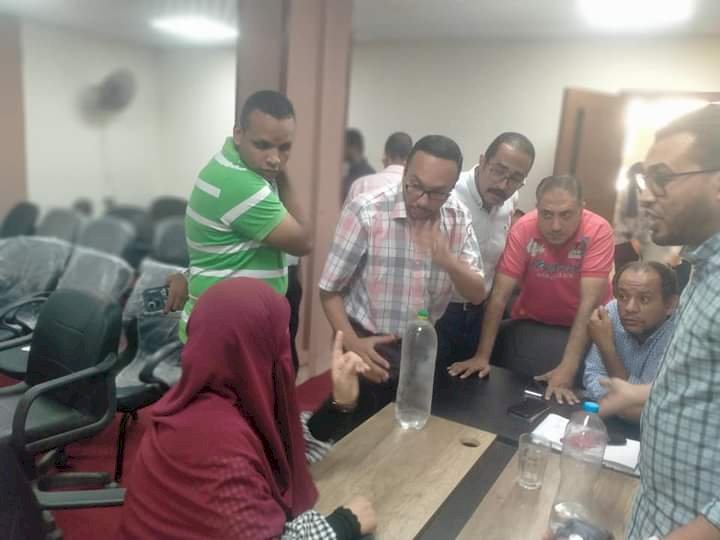 عقد الاجتماع الدوري لمديري الإدارات الصحية ومديري مستشفيات قنا