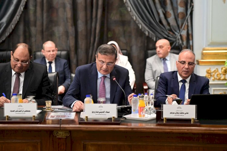 "فاروق"يطرح اولويات المرحلة القادمة امام اللحنة البرلمانية لمناقشة برنامج الحكومة الجديدة