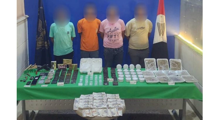 ضبط تشكيل عصابي وبحوزته مخدرات متنوعة بالقاهرة