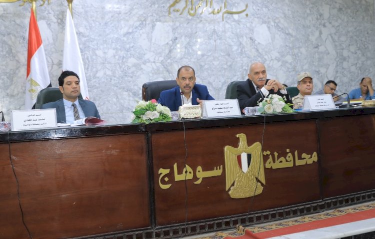 محافظ سوهاج:رضا المواطن مقياس النجاح