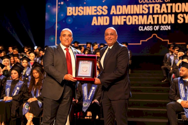 "رحمي"ادعوا الخريجين للاستفادة من الخدمات والحوافز التي تقدمها الدولة لرواد الاعمال