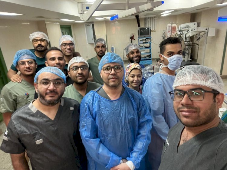 في عملية استغرقت ٥ ساعات.. فريق طبي بمستشفي سوهاج الجامعي ينجح في استئصال "ورم دموي في الأنف ممتد إلي المخ