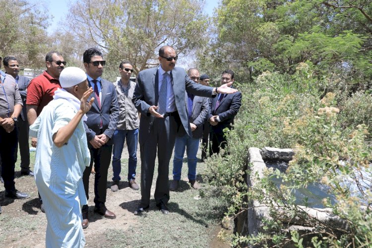 "سراج"يتفقد جزيرة"قرمان"وسط النيل لاستغلالها الاستغلال الامثل