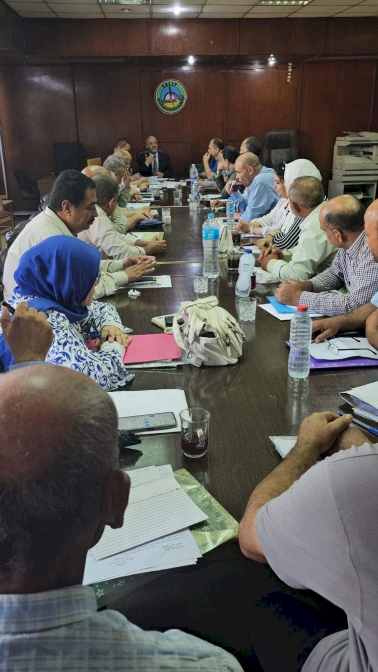 اجتماع للارشاد الزراعي بالمحافظات للتوسع في انشطة ترشيد استخدام المياه في الزراعة