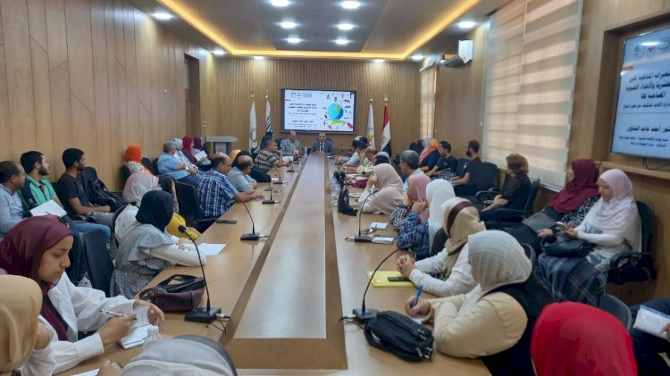 الزراعة:وقاية النباتات يناقش تأثير التغيرات المناخية علي الأفات الزراعية