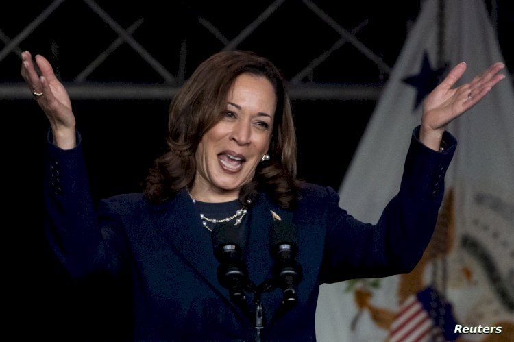 هاريس رسميا في سباق الرئاسة الأمريكية