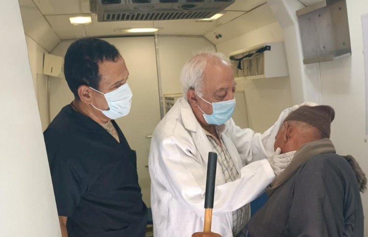 توقيع الكشف الطبى على 1197 مواطنا بقافلة طبية  بقرية بنى سالم فى مركز ديرمواس