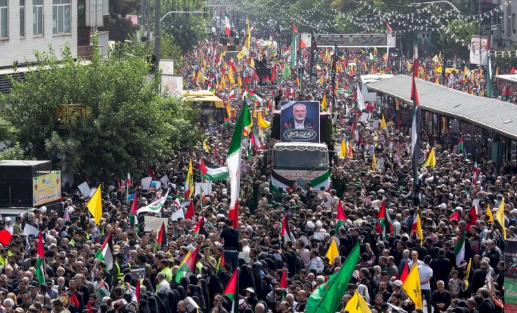 حملة اعتقالات واسعة بإيران بعد الإخفاق الفادح طالت ضباط ومسئولين أمنيين