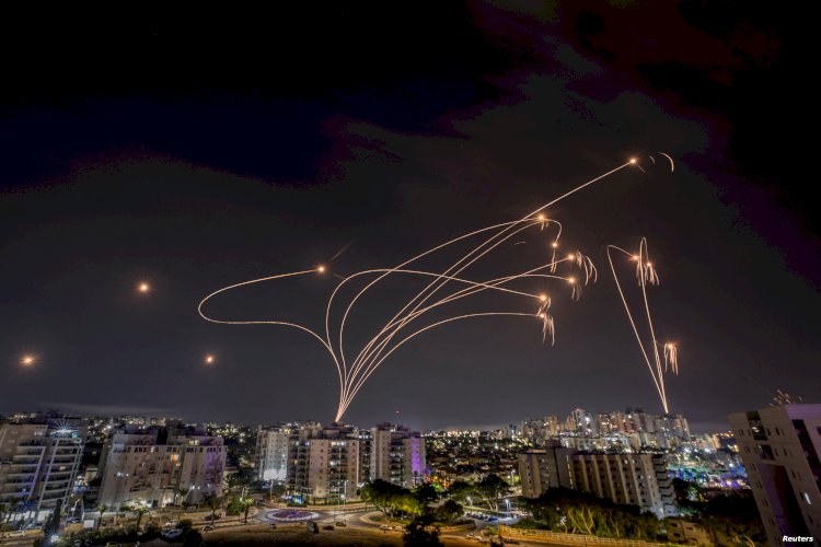 القبة الحديدية تتصدي لأكثر من 50 صاروخ كاتيوشا انطلقت من جنوب لبنان