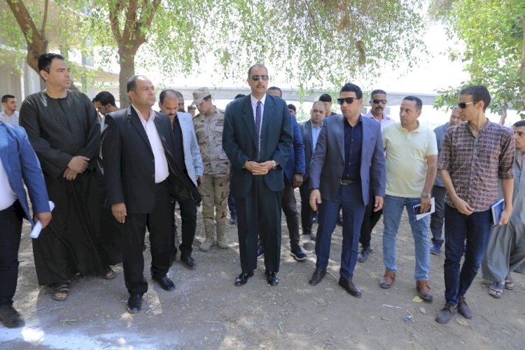 "سراج"يتفقد الموقع المخصص لانشاء محطة رفع صرف صحي" جزيرة محروس"