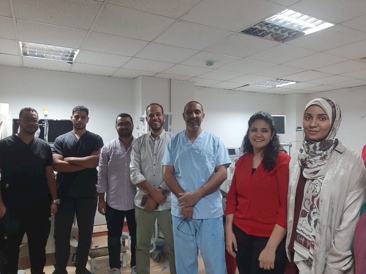 نجاح أول عملية لعلاج "لا ارتخائية المريء" باستخدام مناظير الفراغ الثالث بمستشفيات قنا الجامعية