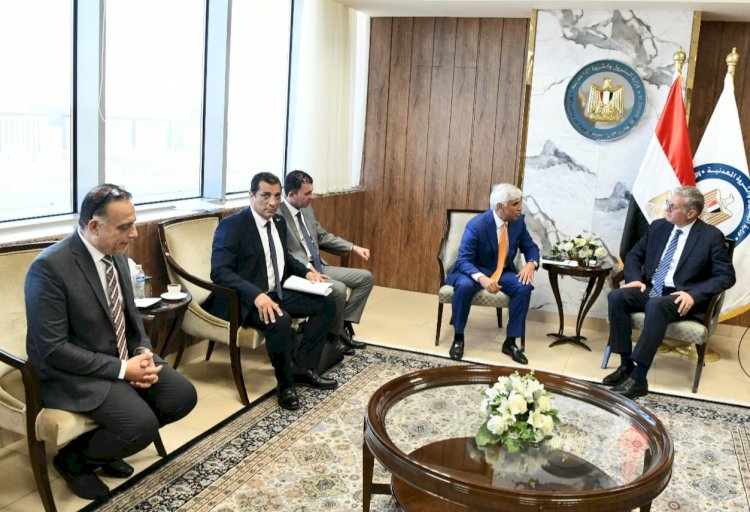 "كريم والمطوع" بحثا مستجدات التعاون في مجال صناعة المواسير