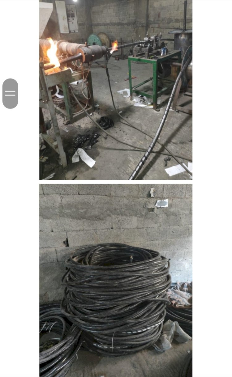 ضبط لحوم و اسلاك كهربائية ومواد بترولية داخل مخازن بدون ترخيص بالقاهرة