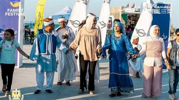 أجواء مبهجة.. عروض مميزة لفرقة المنيا للفنون الشعبية بمهرجان العلمين