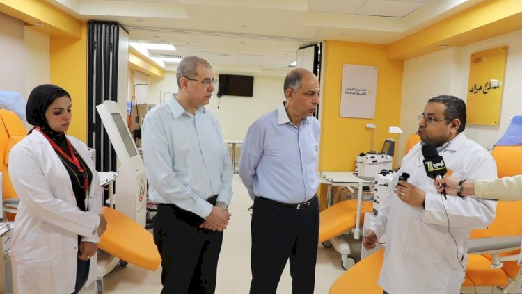 محافظ المنيا يتفقد خدمات بنك الدم ويتابع مشروع تجميع البلازما ضمن المبادرة الرئاسية