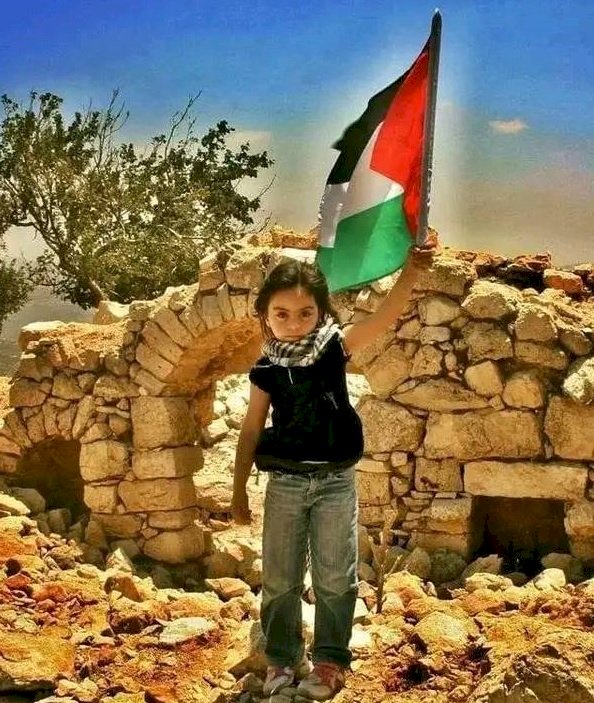 الاحتلال يقصف جنوب غزة وسقوط شهداء وجرحي ومحاولات تجنيد لغزاويين تحت التهديد