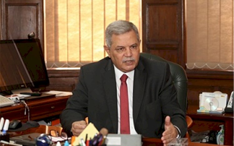 رسلان يجتمع بالهيئة القومية لمناقشة موقف المشروعات الجارية بمحافظات القناة